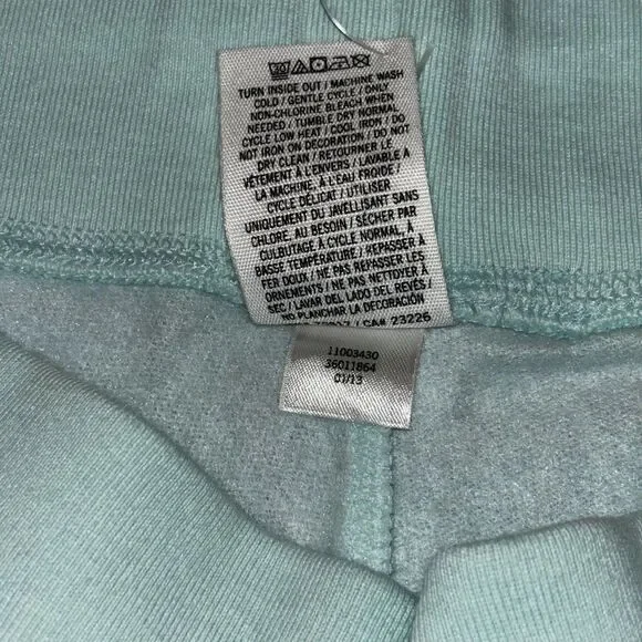 NWT Victoria’s Secret PINK Baby Blue Iridescent Sequin Bling Capri Pants- SM - Picture 7 of 12